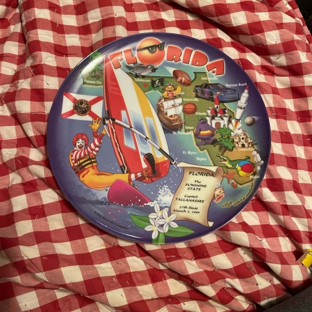 McDonald's Florida Adventure Plate - 2002 9.5” Melamine Collector Plate